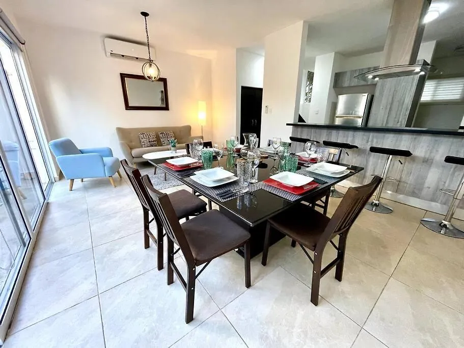 3Br Beautiful House With Pool Close To The Beach! Villa Cancun Holiday home